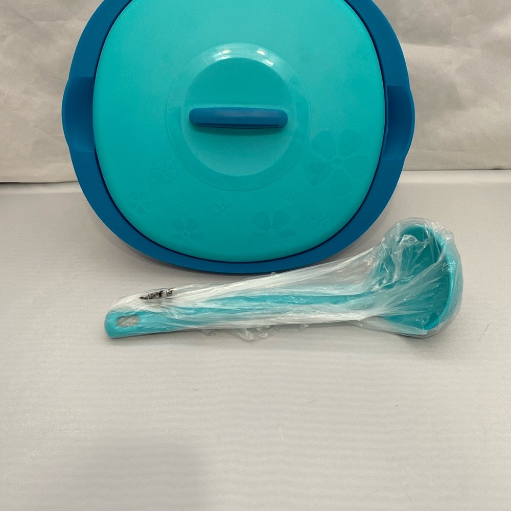 New Tupperware Legacy Essentials Set - Picture 10 of 14